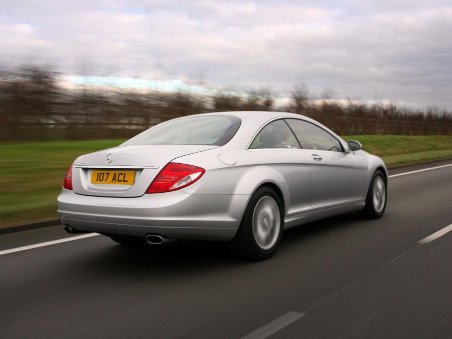  Mercedes-Benz CL500 2006 года  (UK) (фото 11 из 16)